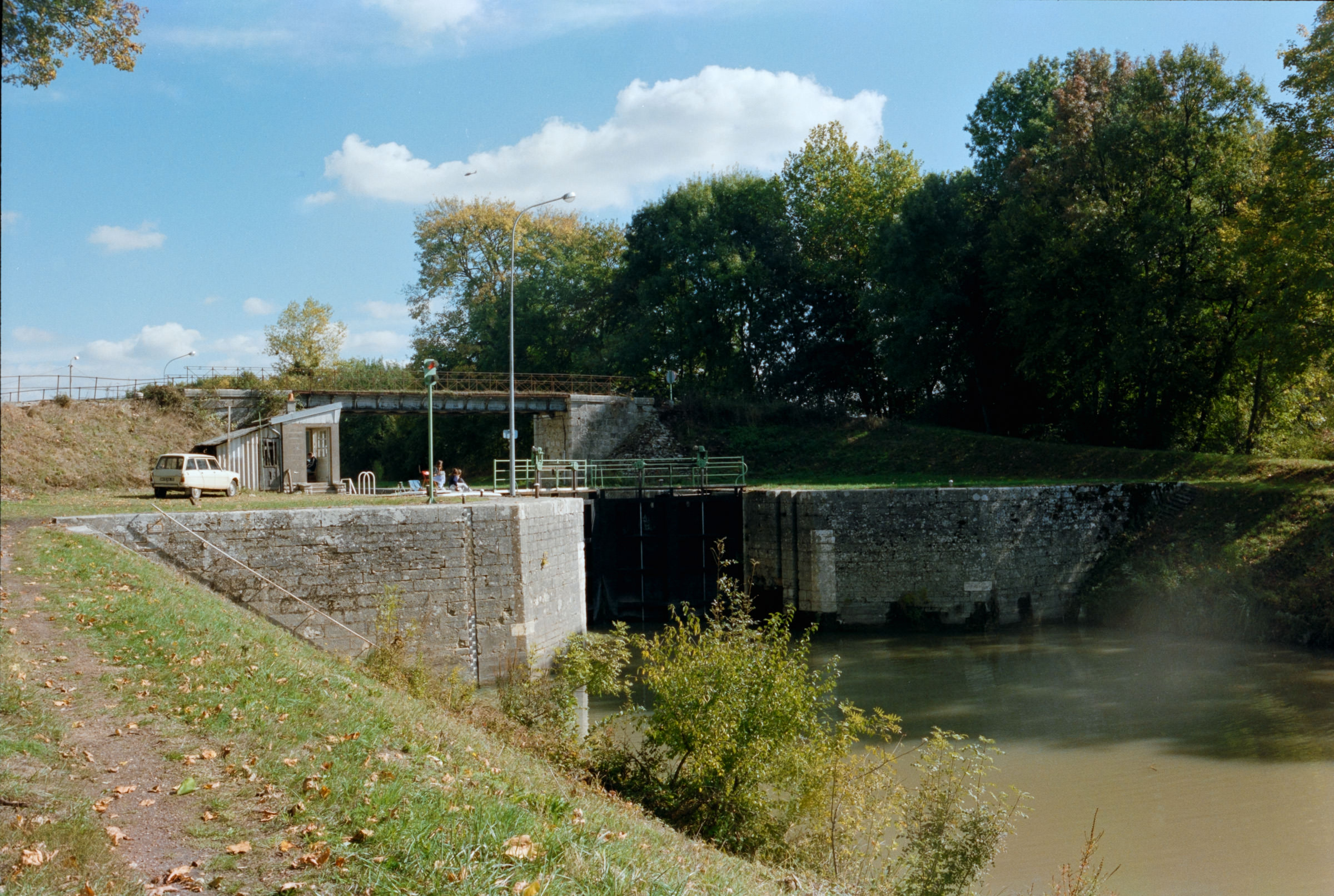 AHP F1990 09 008 sc240829 img16 NLP